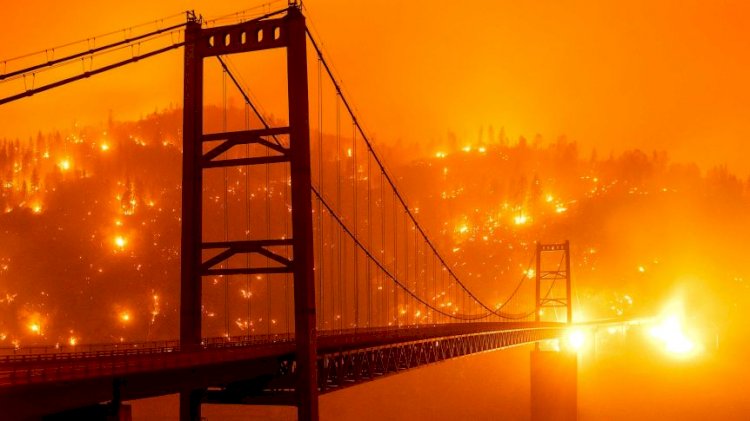 Stunning But Horrific : San Francisco Covered By The Orange Haze| Giving Us The View Of Apocalyptic World.