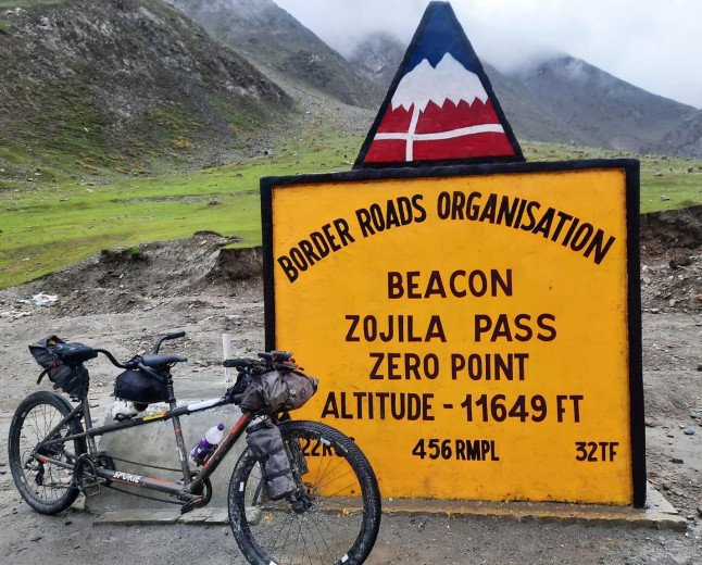 First pair riding Tandem cycle on Nathula