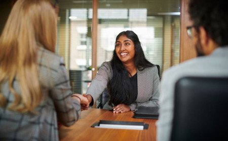 8 Things You Should Never Do in a Job Interview