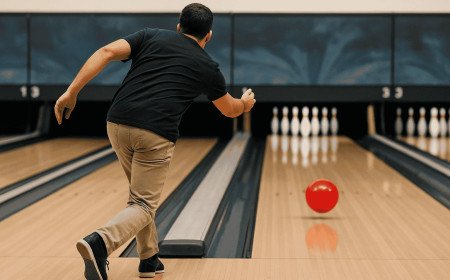 3 Bowling Techniques to Make a Strike or Spare