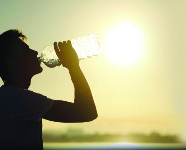 Stay Cool and Healthy: Ultimate Guide to a Healthy Lifestyle in Summer