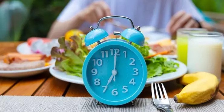 Momentum: The Rising Trend of Fasting and Its Health Benefits