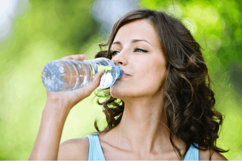 water on an empty stomach